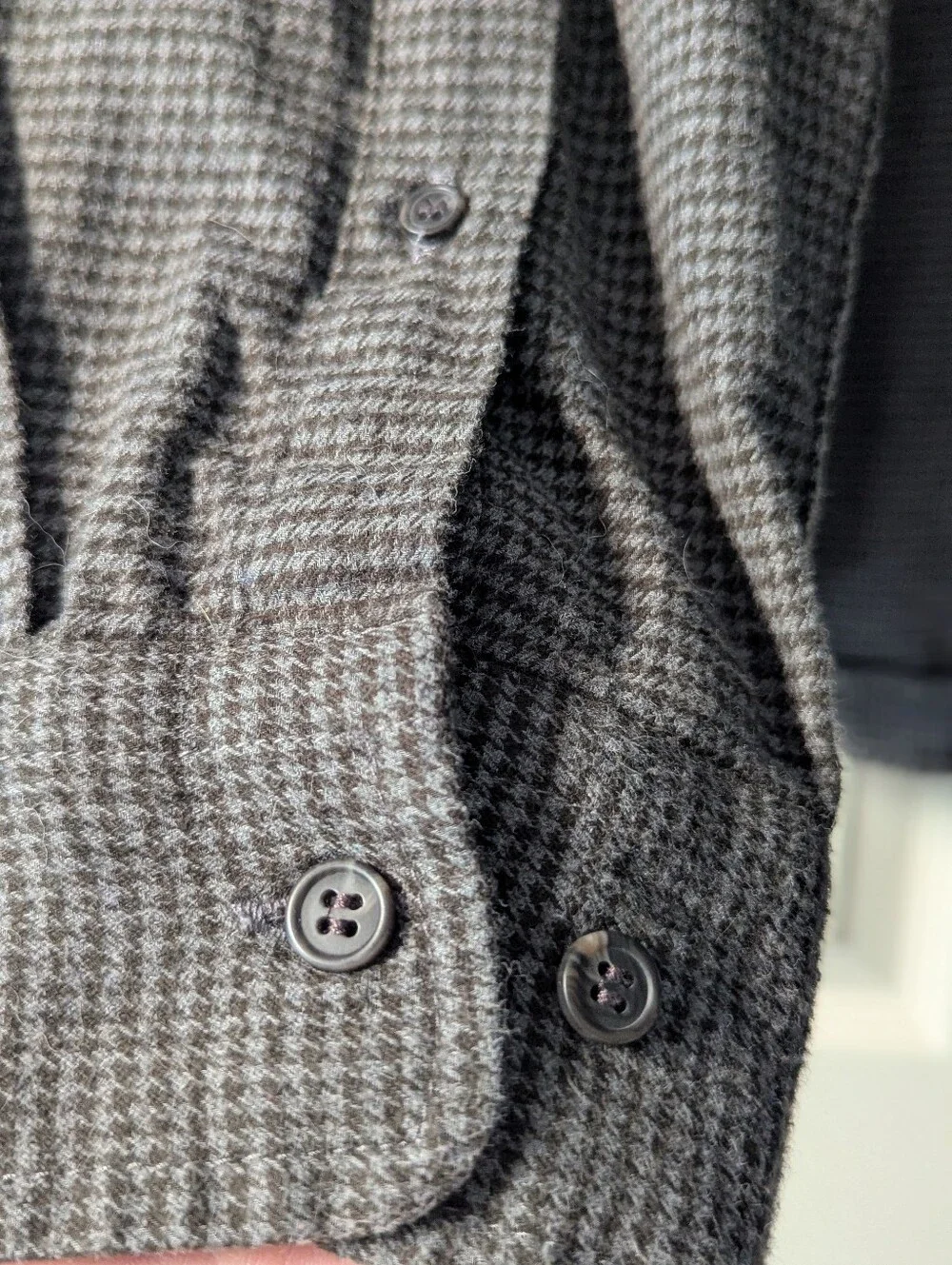 Banana Republic Men's Mini-Check Long-Sleeve Button-Down Shirt